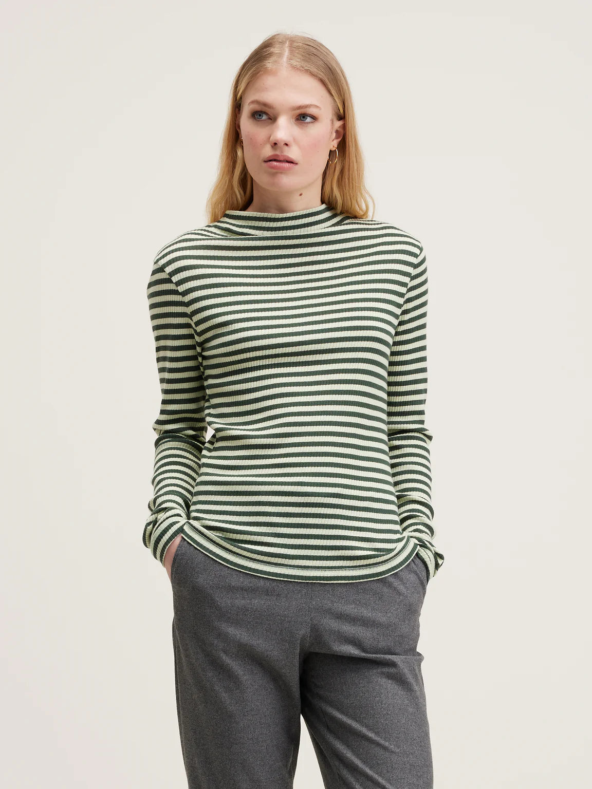 BR Viory Slim Roll Neck in Stripe Green