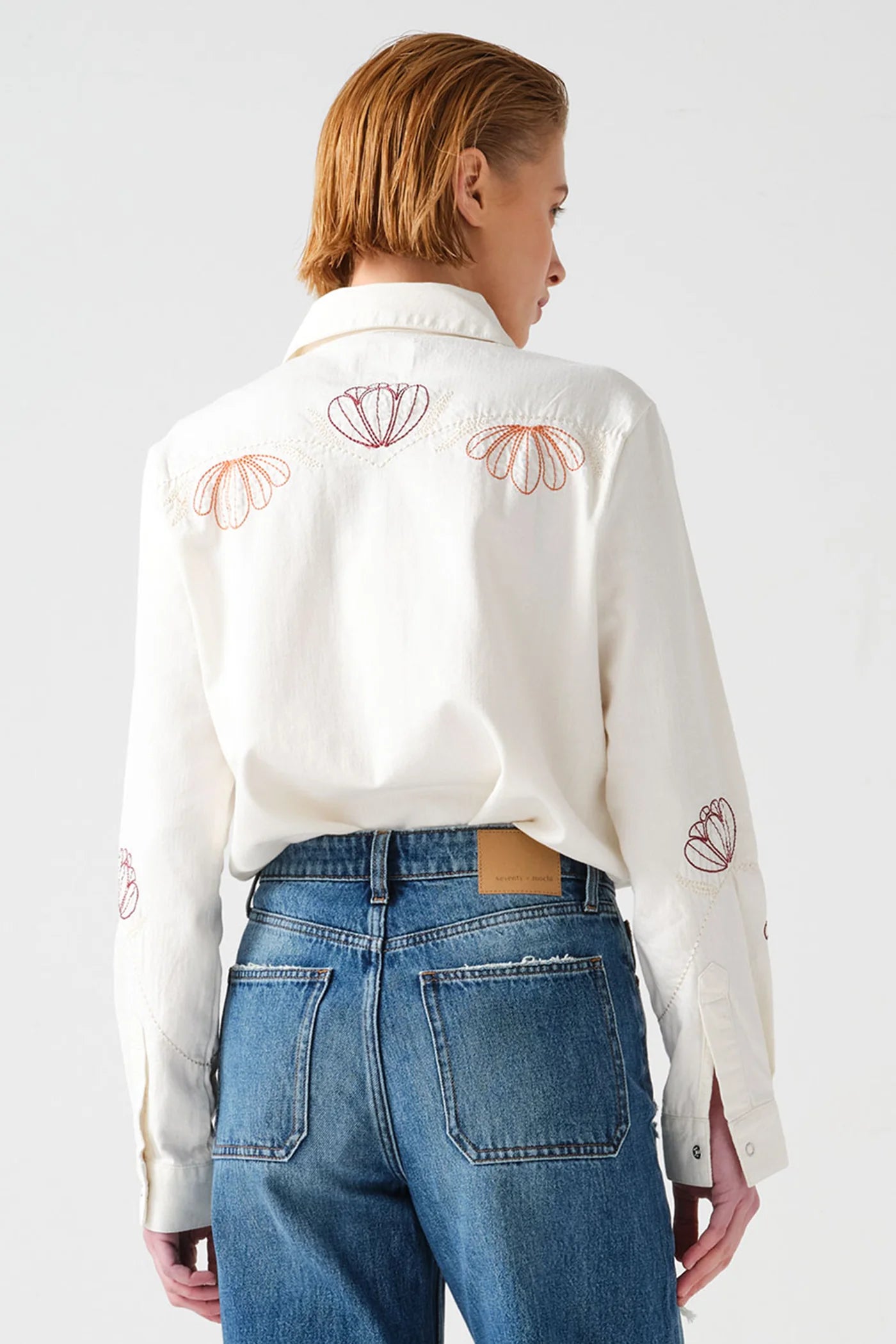 S&M Flor Ray Embroidered Shirt in Ecru