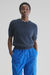 You added <b><u>BR Datad Knit in Captain</u></b> to your cart.