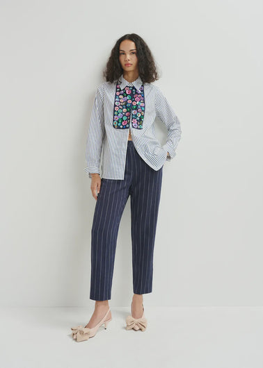 EA Host Carotte Leg Pants in Dark Sapphire