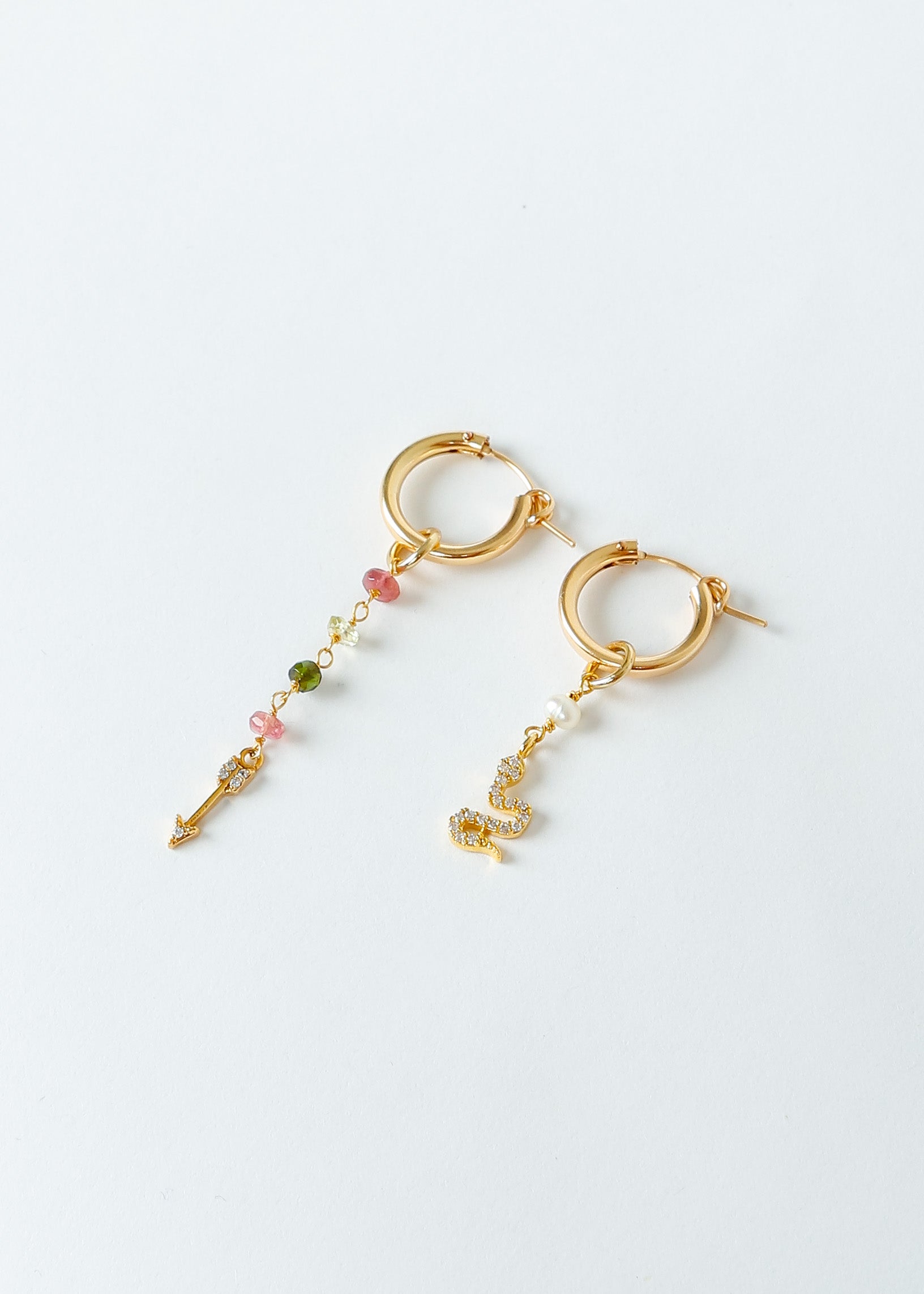 ZOI Isis Earrings in Pearl, Snake