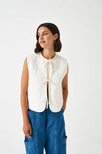 S&M Aria Vest in Ecru