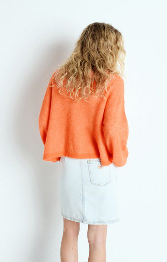 AV Nenybay Knit in Orange fluro