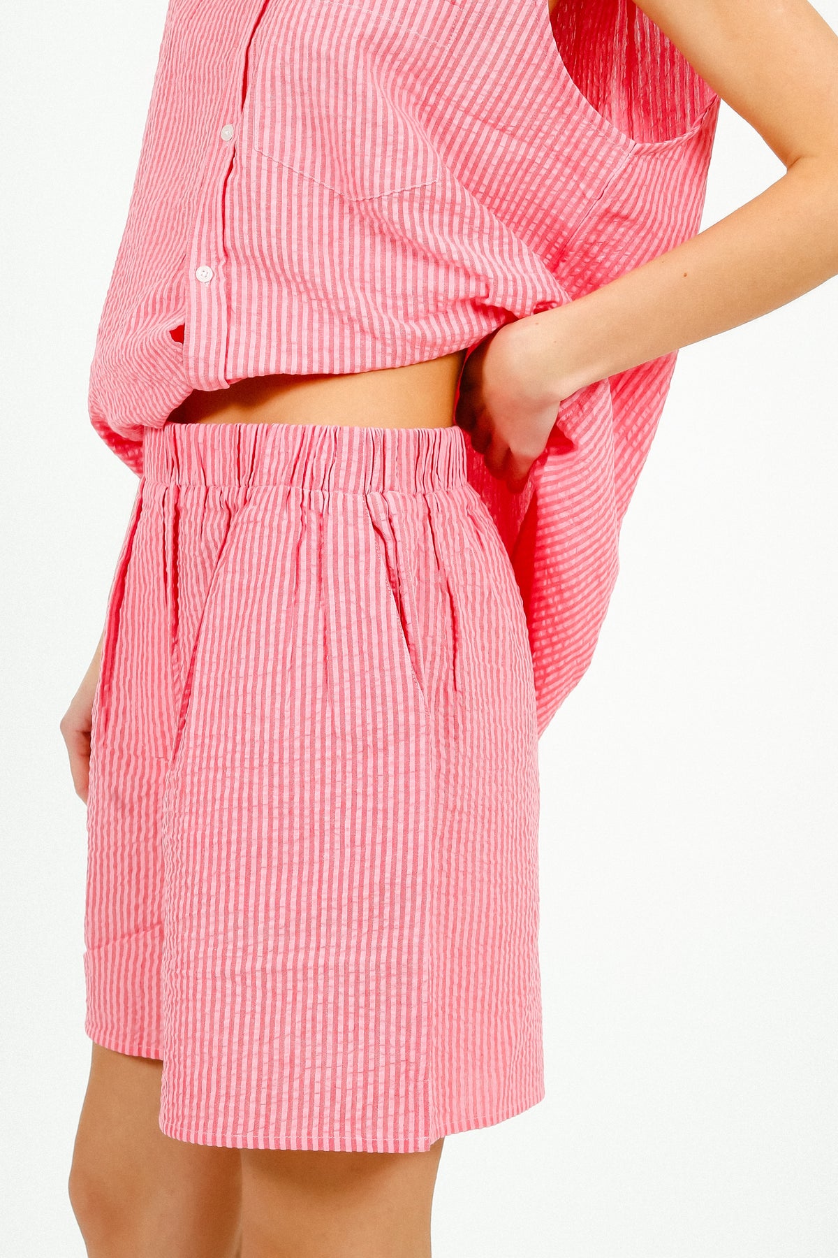 PARK Resort Sleeveless Shirt Pink & Red Stripe