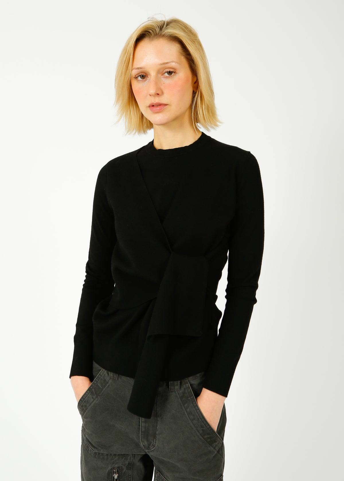 IW Udelia Pullover in Black