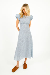 You added <b><u>DOEN Romina Dress in Cornflower Hillside Bloom</u></b> to your cart.