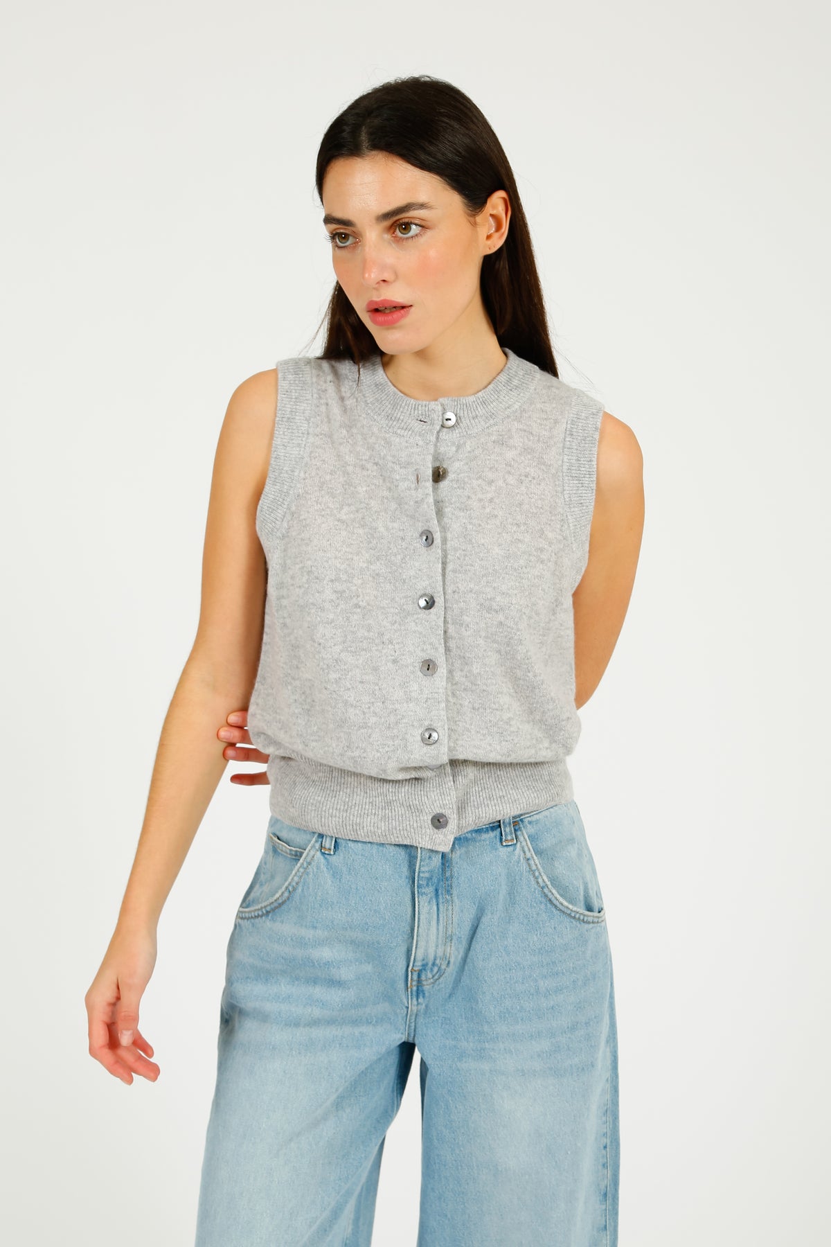 C-RUSH Stevie Button Up Tank in Fluffy Grey