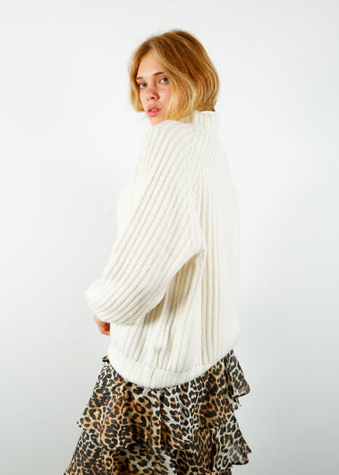 VK Marceline Raglan Cashmere in Angel White