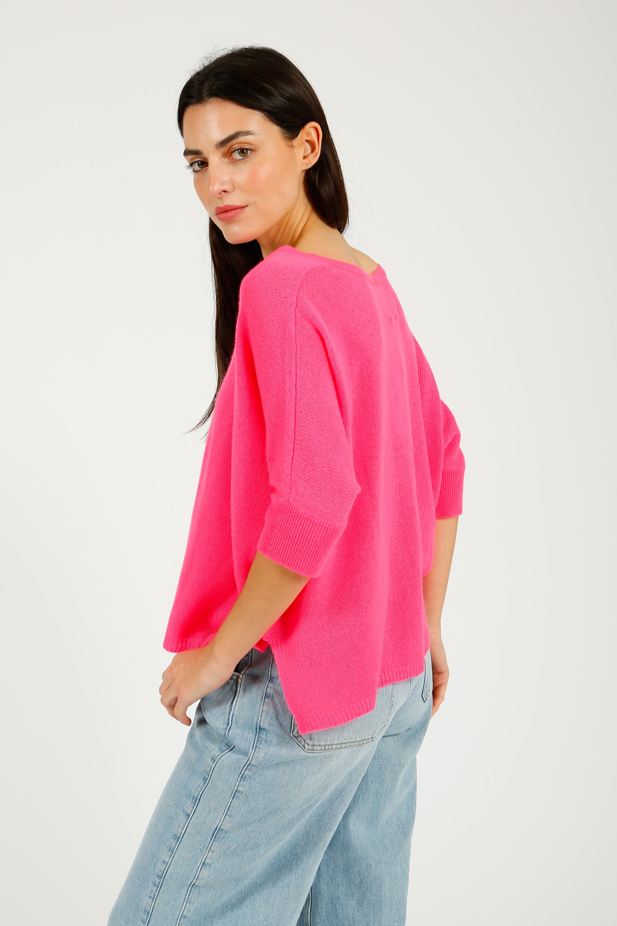 VK Katji V Neck Half Sleeve Knit in Hot Pink