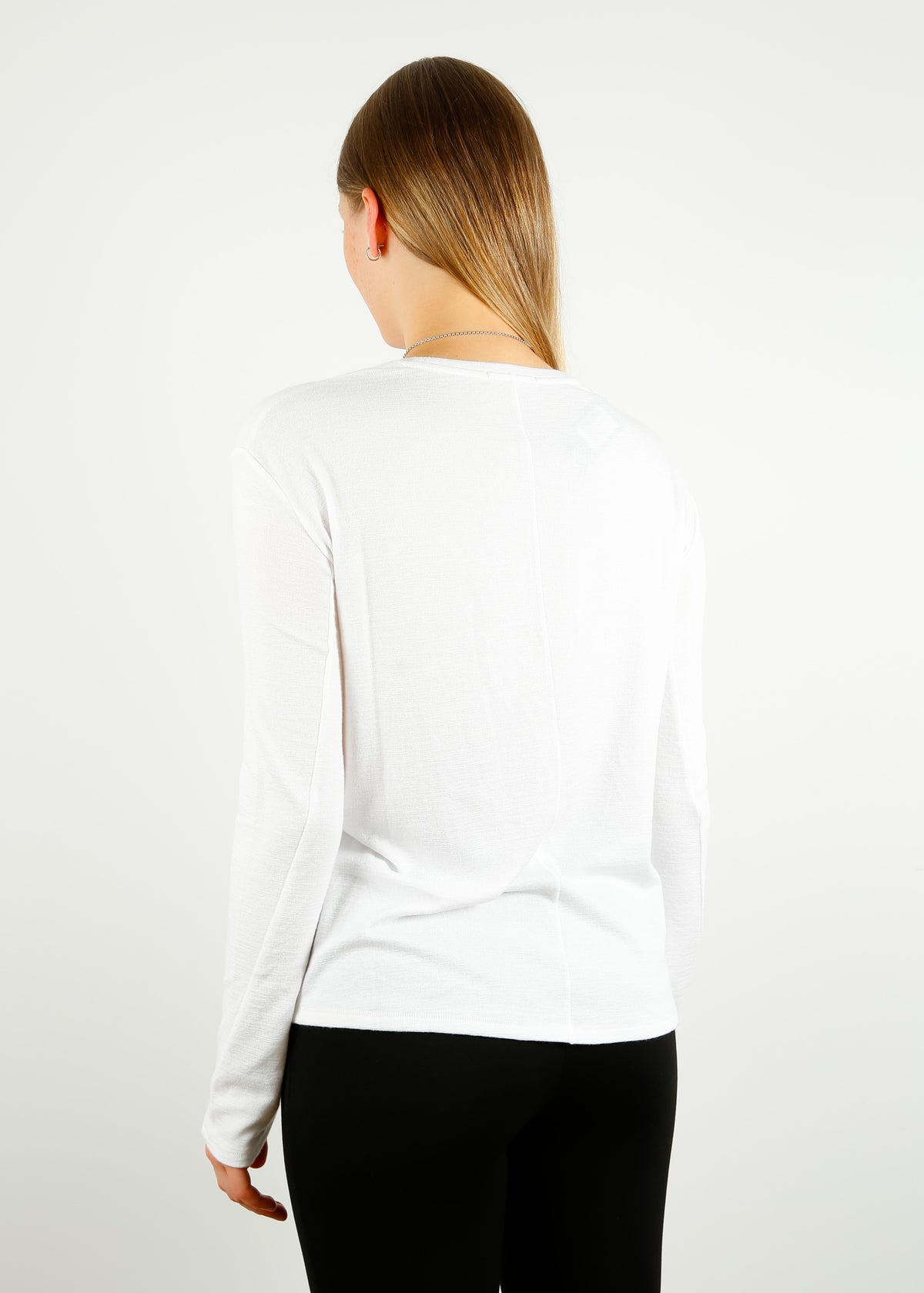 R&B The Knit Long Sleeve Top in White