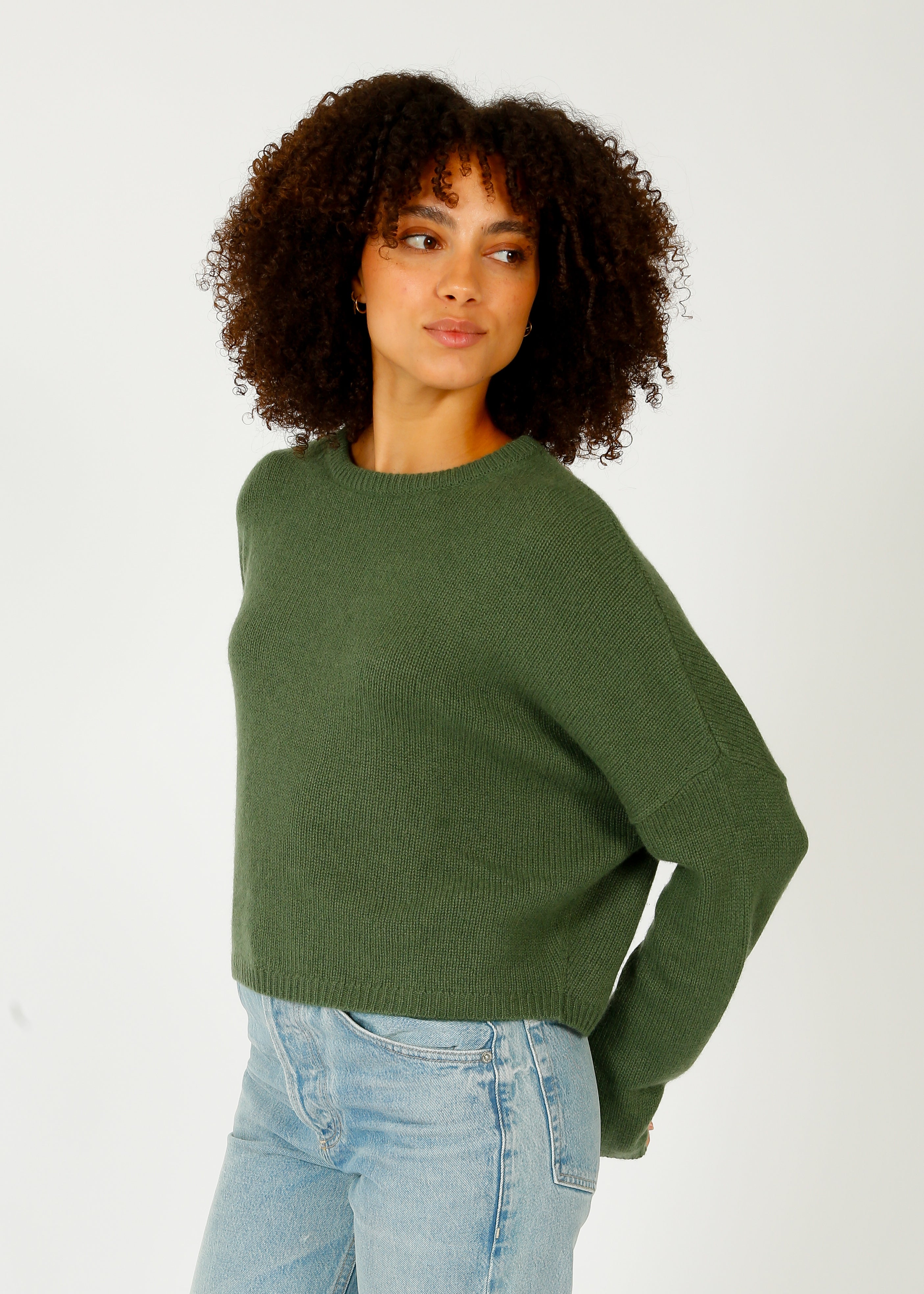 VK Oaklynn Boxy Knit Cashmere in Bronze Green