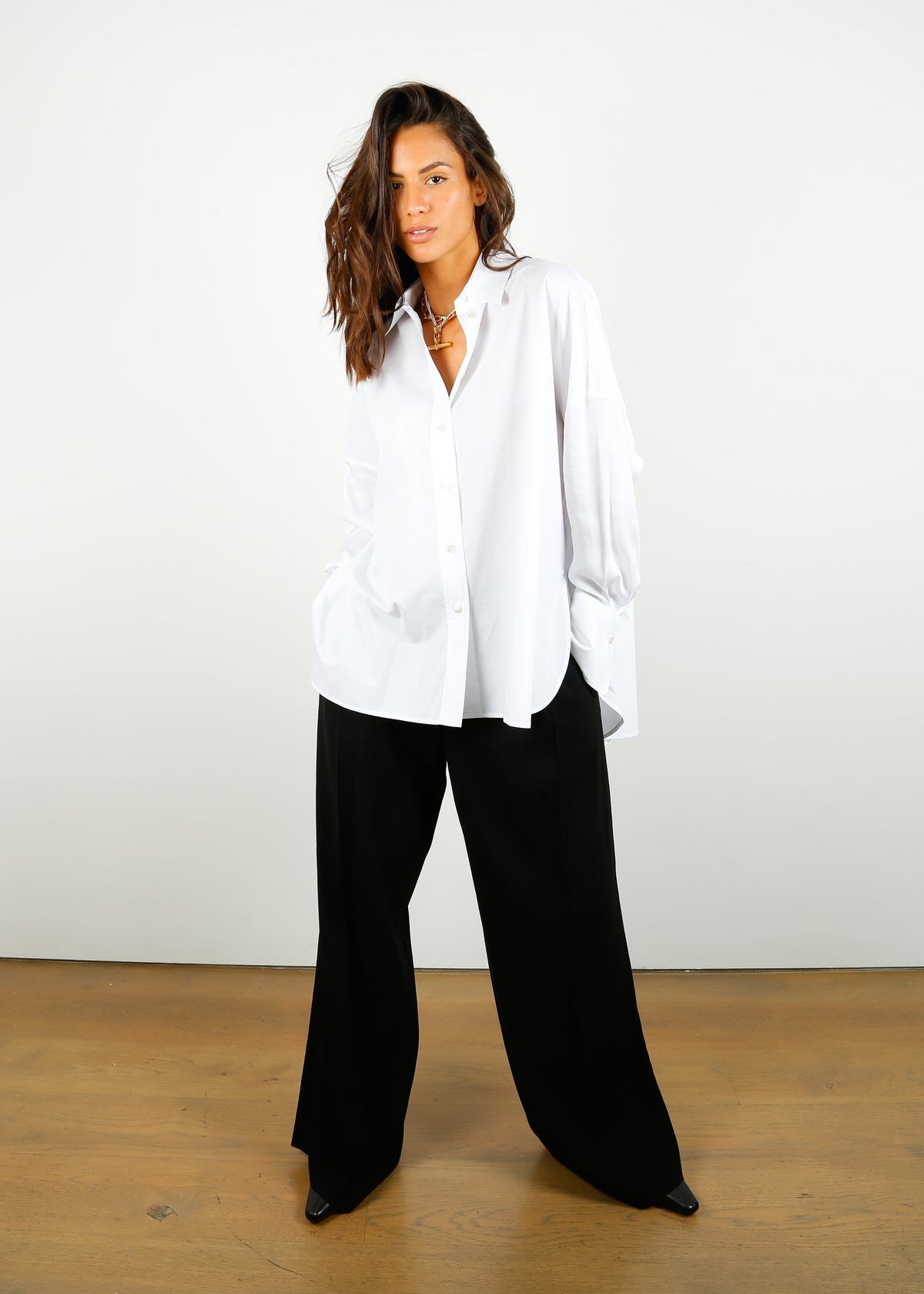 R&B Bennett Japanese Crepe Pant in Black