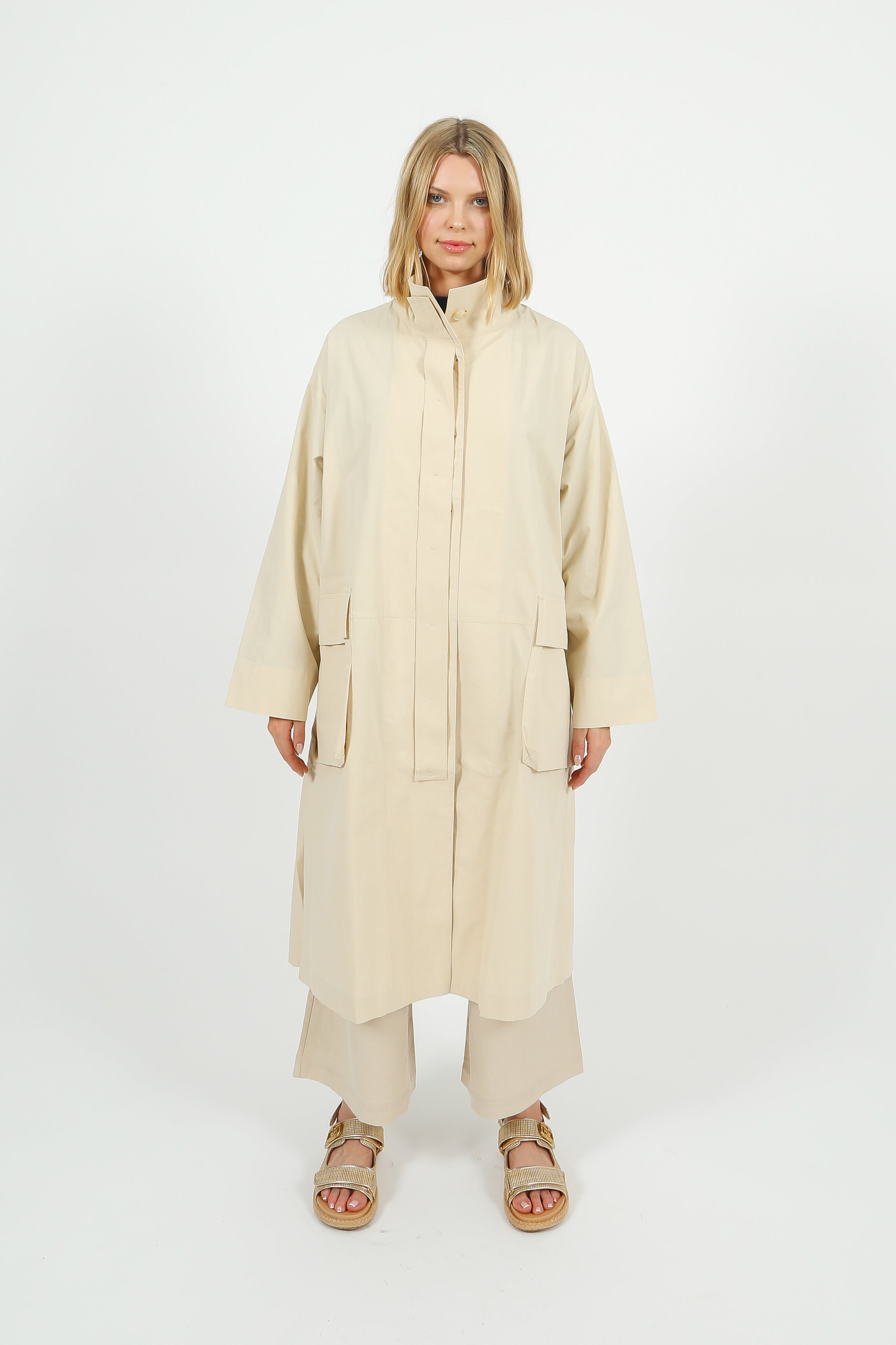 EP CT3001 Oversized Mac in Beige