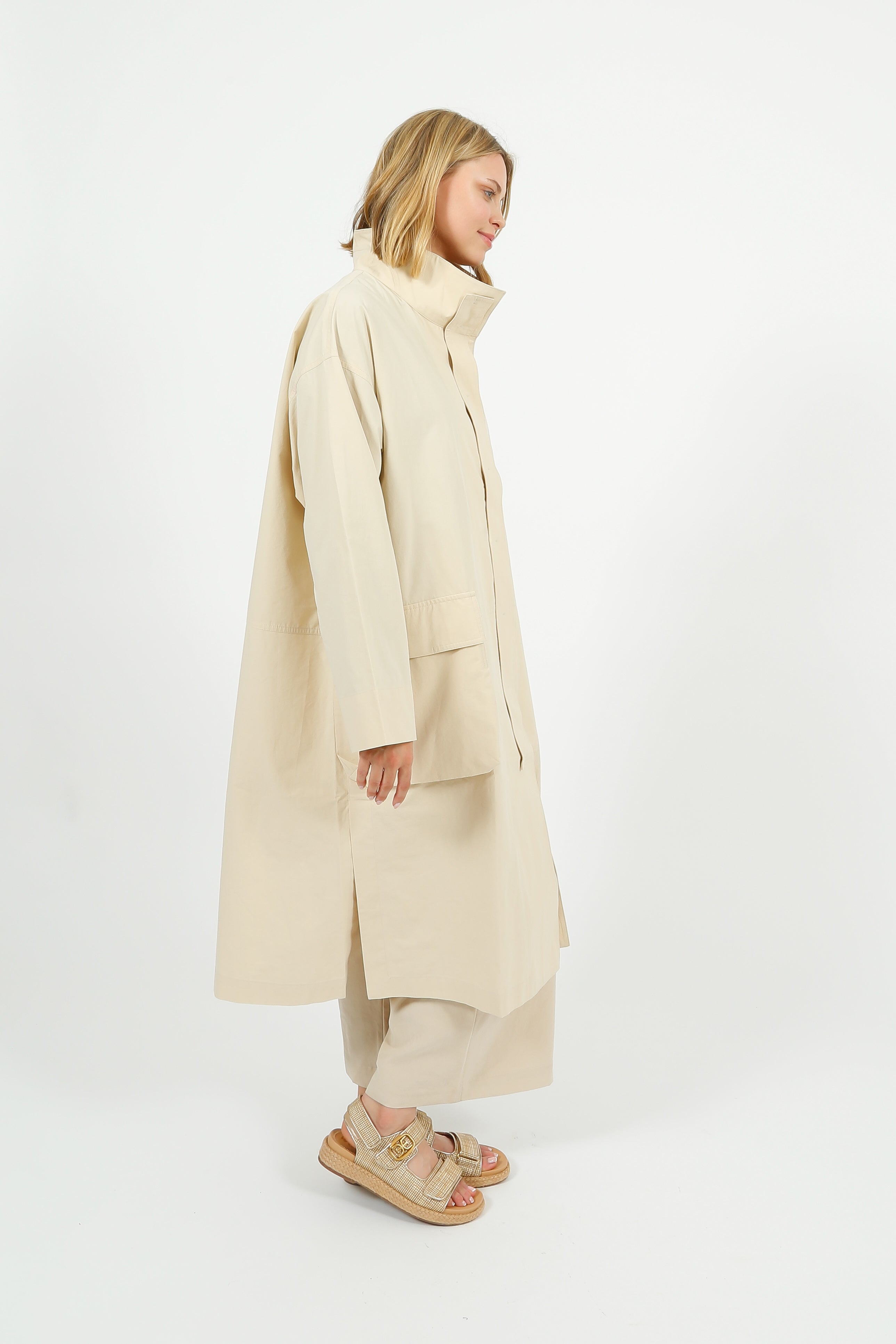 EP CT3001 Oversized Mac in Beige