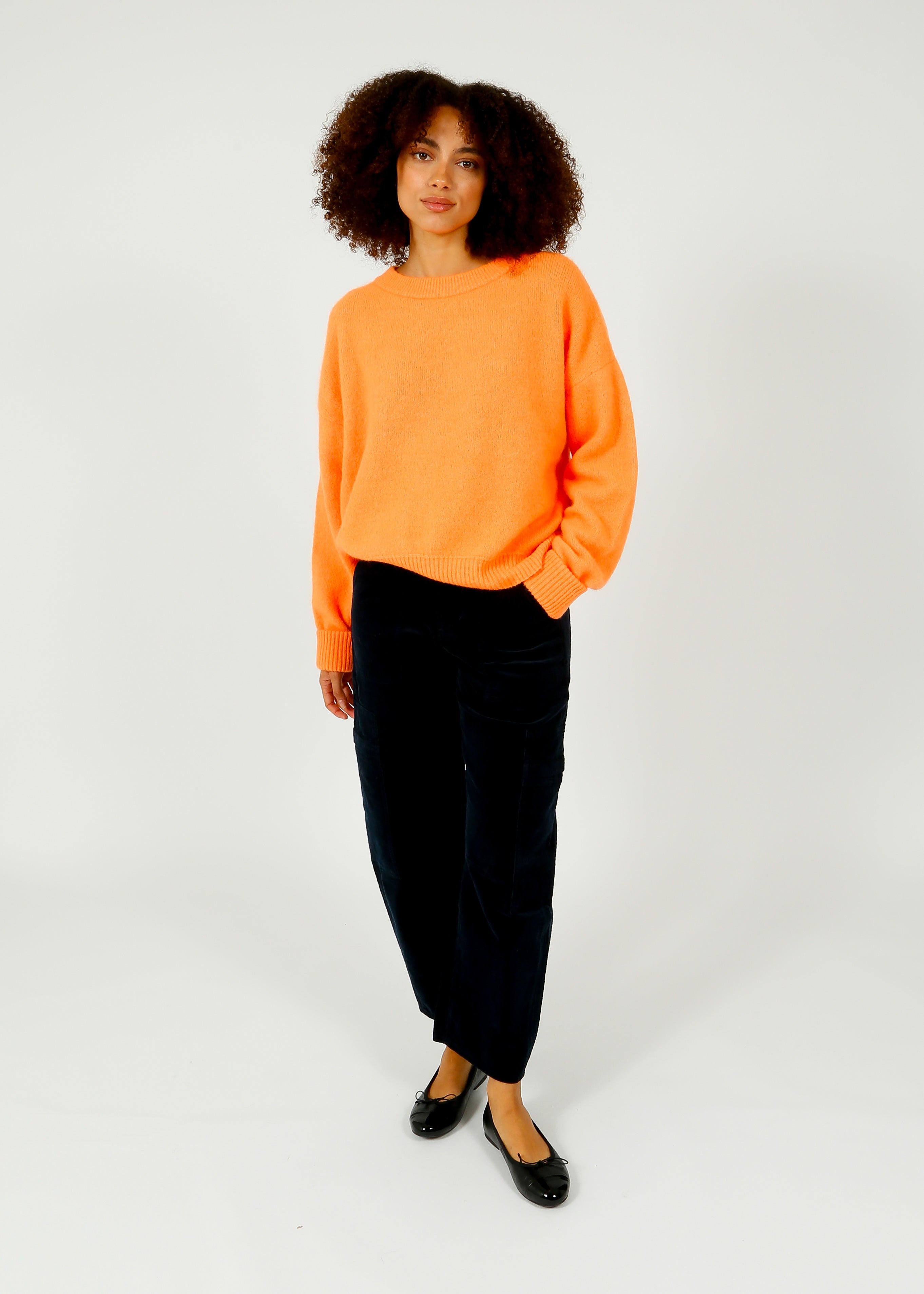 AV Vitow Knit in Carrot Fluro