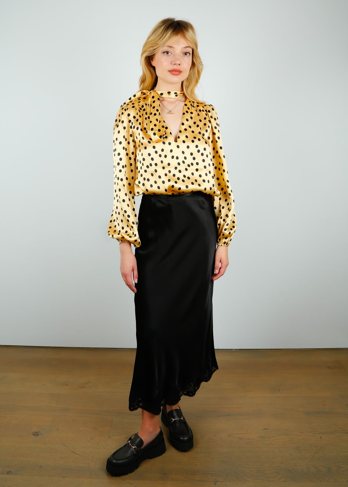 RIXO Moss Top in Marilyn Spot Gold