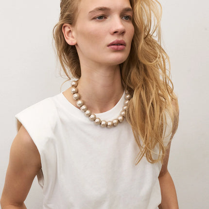 VBARONI Short Bead Necklace in Champagne