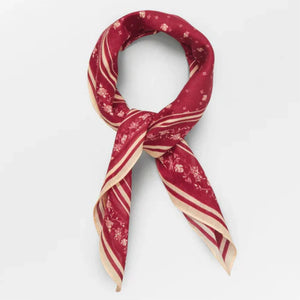 You added <b><u>BECKS Fleur Cotton Scarf in Tibetan Red</u></b> to your cart.