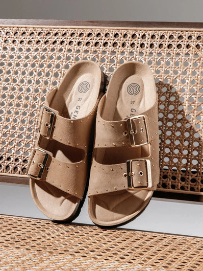 GENUINS Honolulu in Lead in Velour Almond