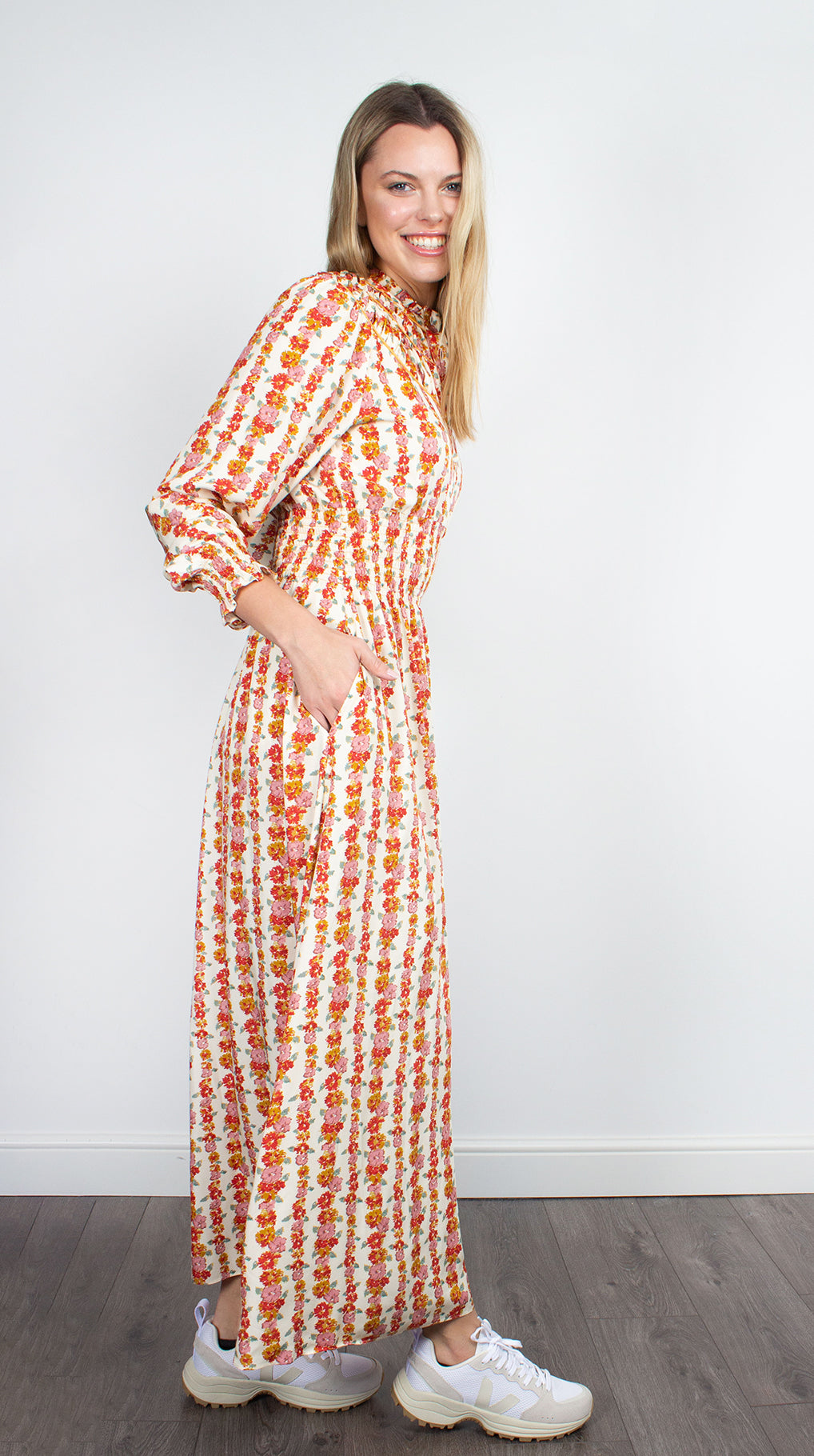 Loretta Caponi  Zaira floral-print maxi dress