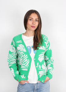 You added <b><u>Jumper 1234 Hawaiian bright-green cashmere cardigan</u></b> to your cart.