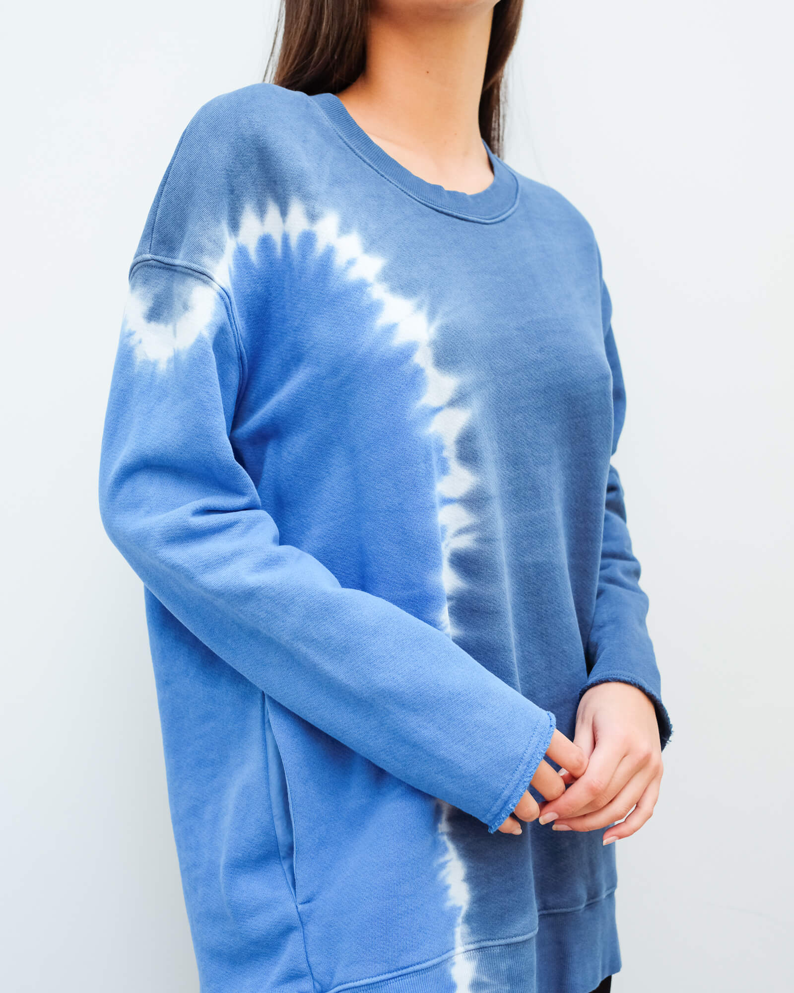 RA 4022 Oversized tie dye sweatshirt in sky