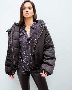 You added <b><u>JB Bora puffa jacket in black</u></b> to your cart.