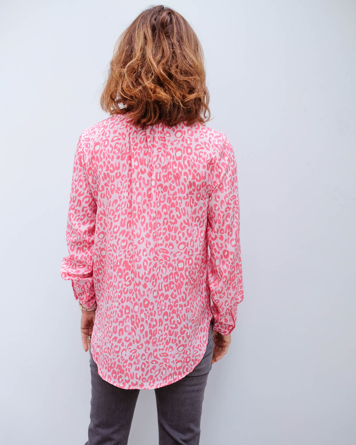 PP Sandy open silk shirt in leopard 02