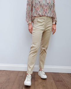 You added <b><u>MM Legenda trousers in sand</u></b> to your cart.