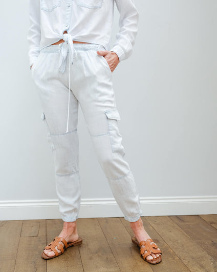 BD 3816 Utility cargo jogger in white out