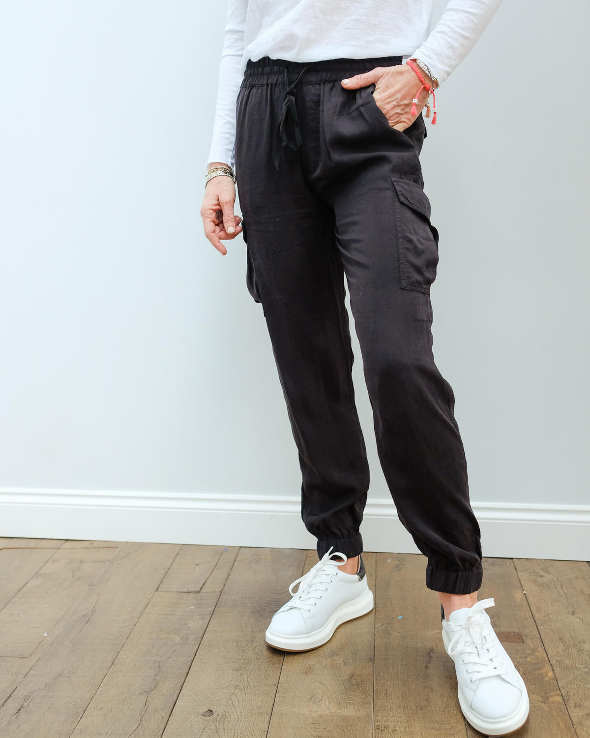 L&H Parker trousers in carbon