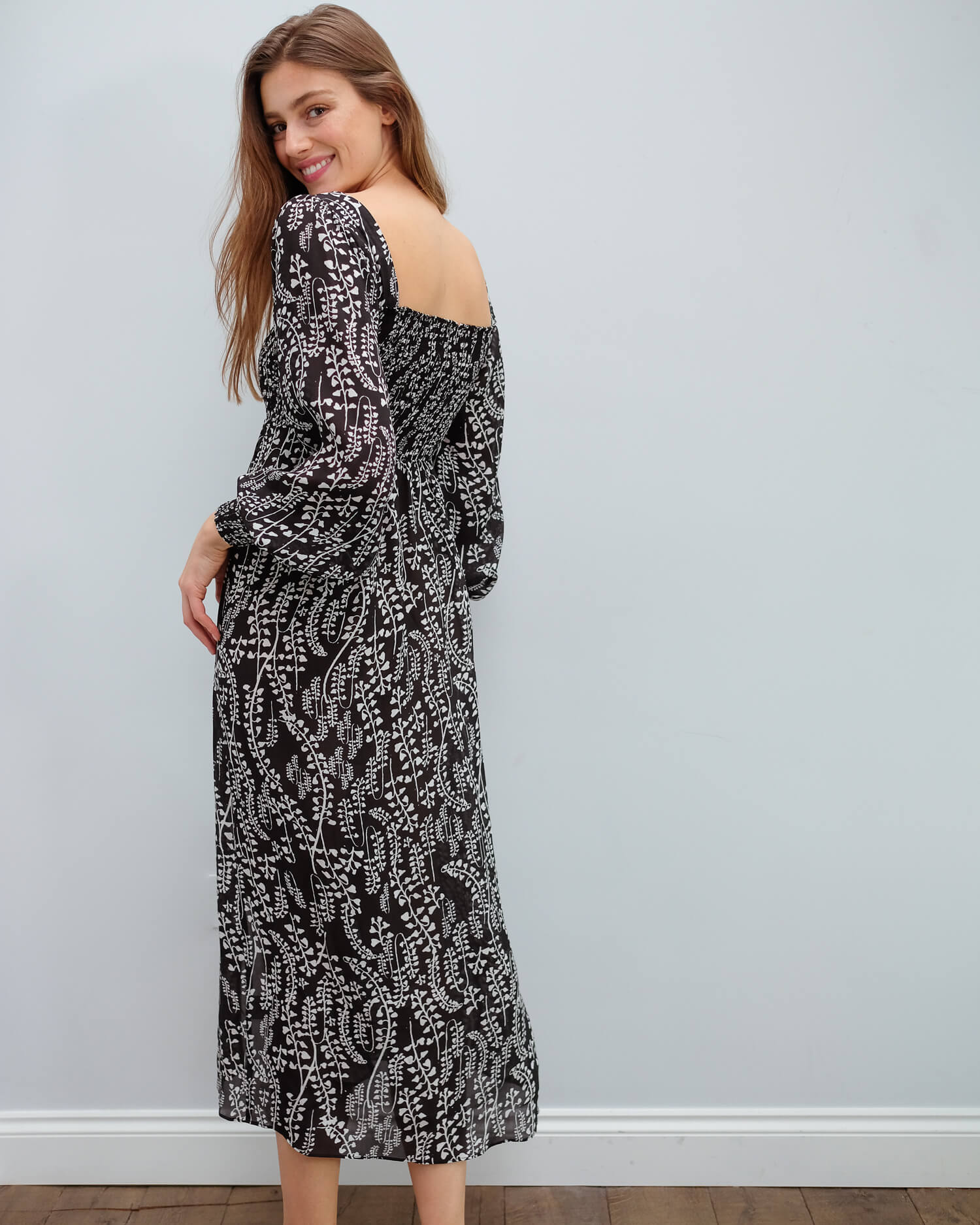 RIXO Marie dress in tree roots black cream