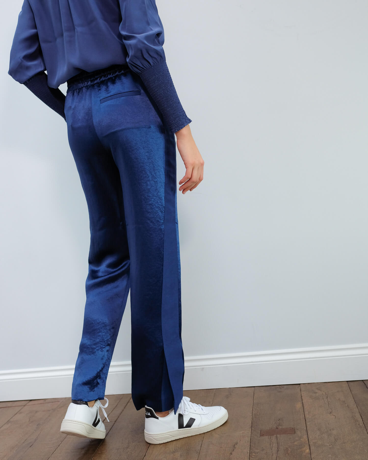 R&B Gregory track pant in royal blue