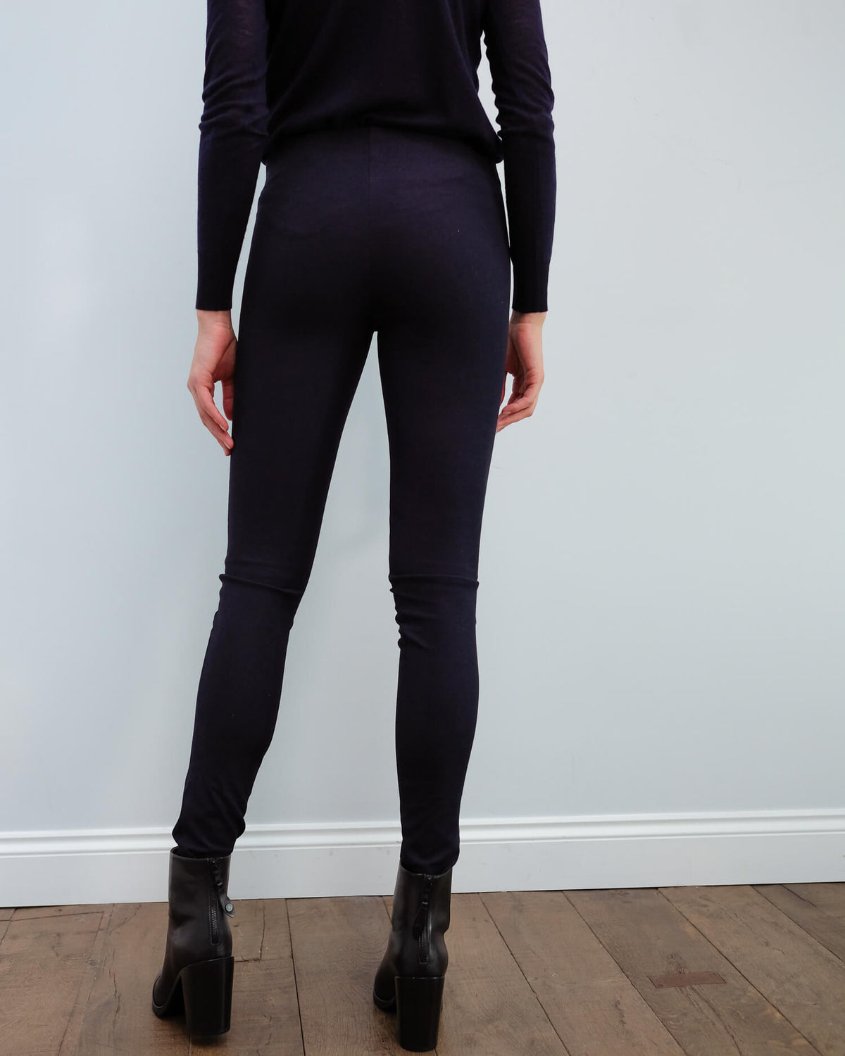 JOSEPH Gab stretch legging in navy