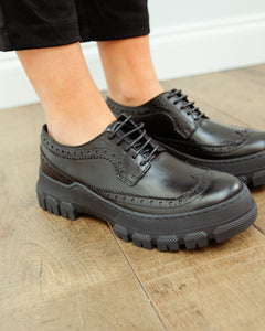 You added <b><u>MM Riad chunky brogue in black</u></b> to your cart.