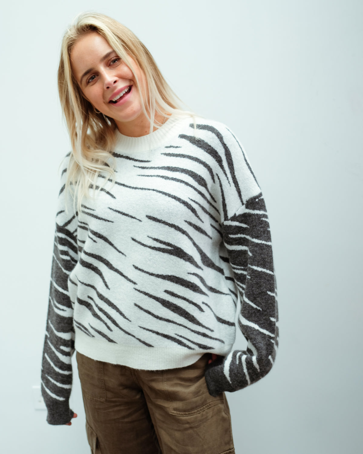 RAILS Lana knit in abstract tiger