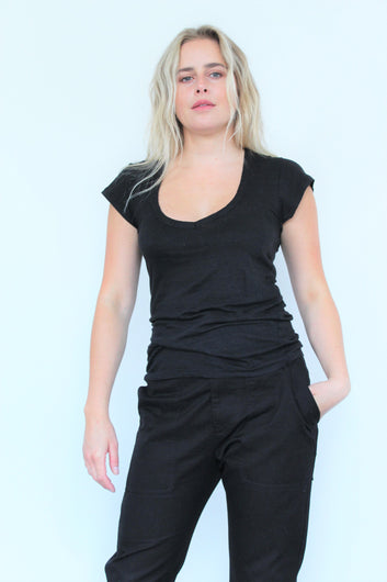 IM Zankou Linen Tee in Black