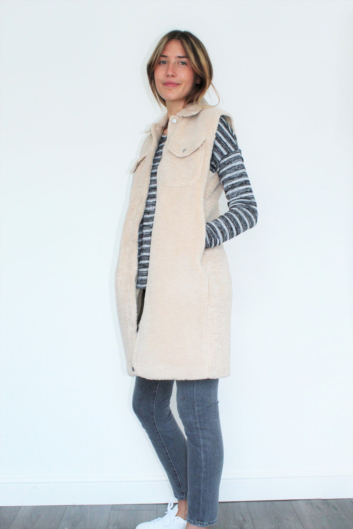 SLF Jany Long Teddy Vest in Sandshell