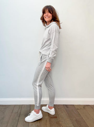 360 Karson Jogger in Mist, Chalk