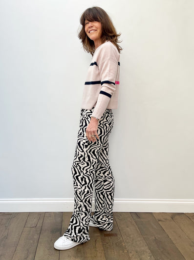 EA Zegeta Wide Leg Trouser in Black/White