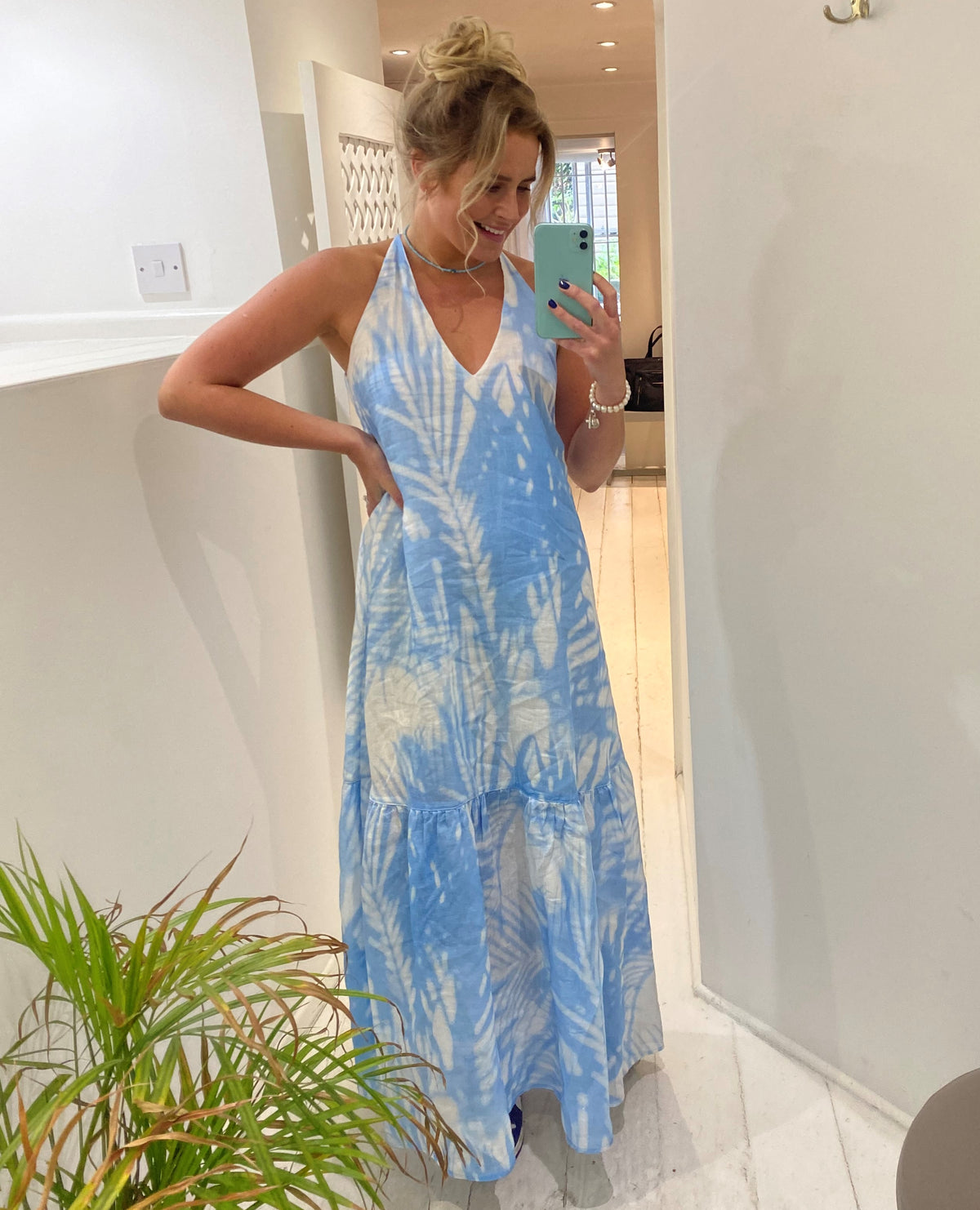 120% Lino V1W49DP Printed Maxi Dress in Blue