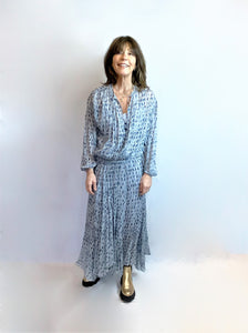 You added <b><u>IM Saureli Dress in Blue</u></b> to your cart.