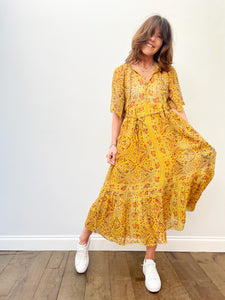 You added <b><u>L&H Rhesus Dress in Bandana Yellow</u></b> to your cart.