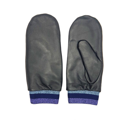 NOOKI Lupin Mittens in Black