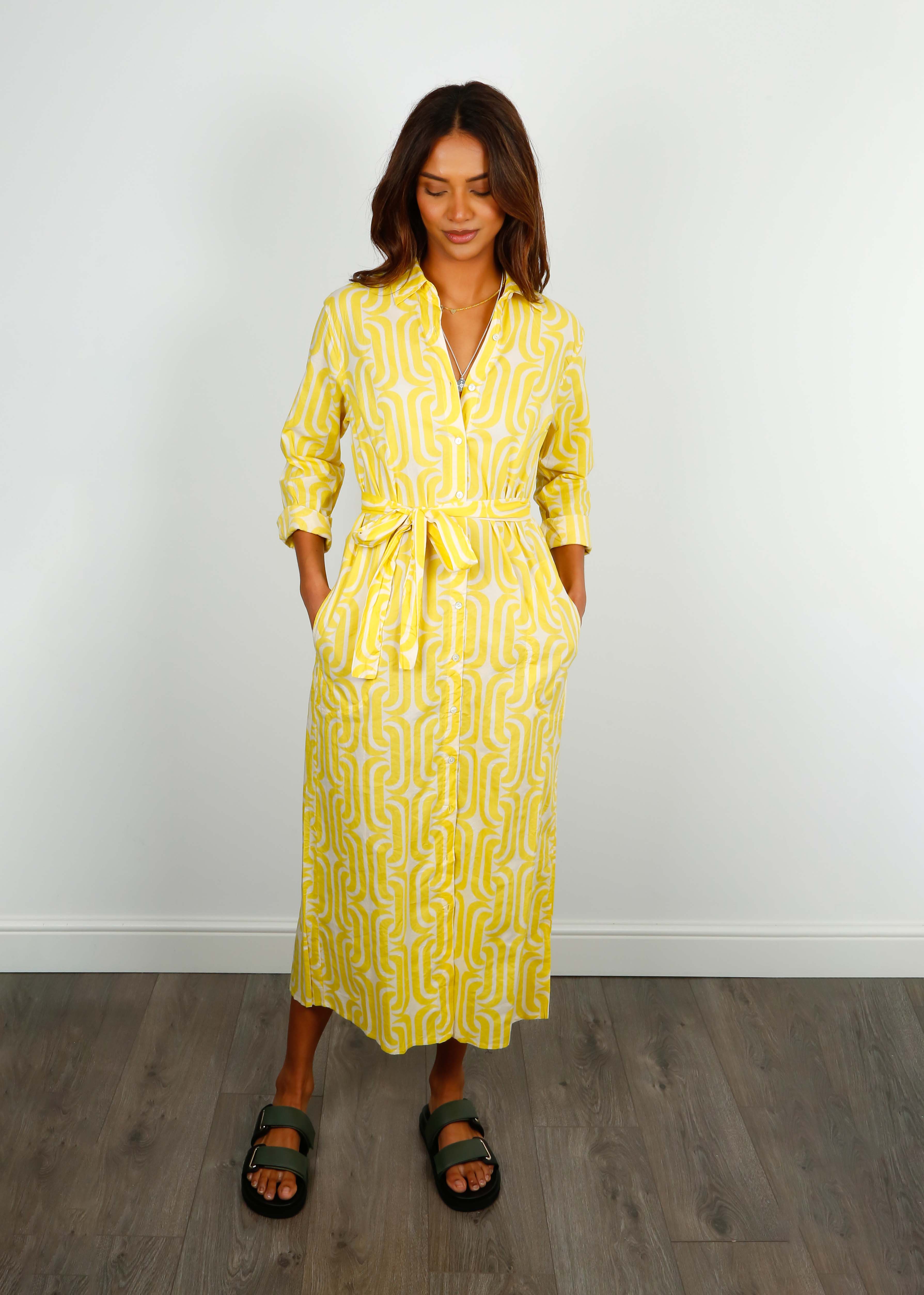 V Susan Dress in Lemon