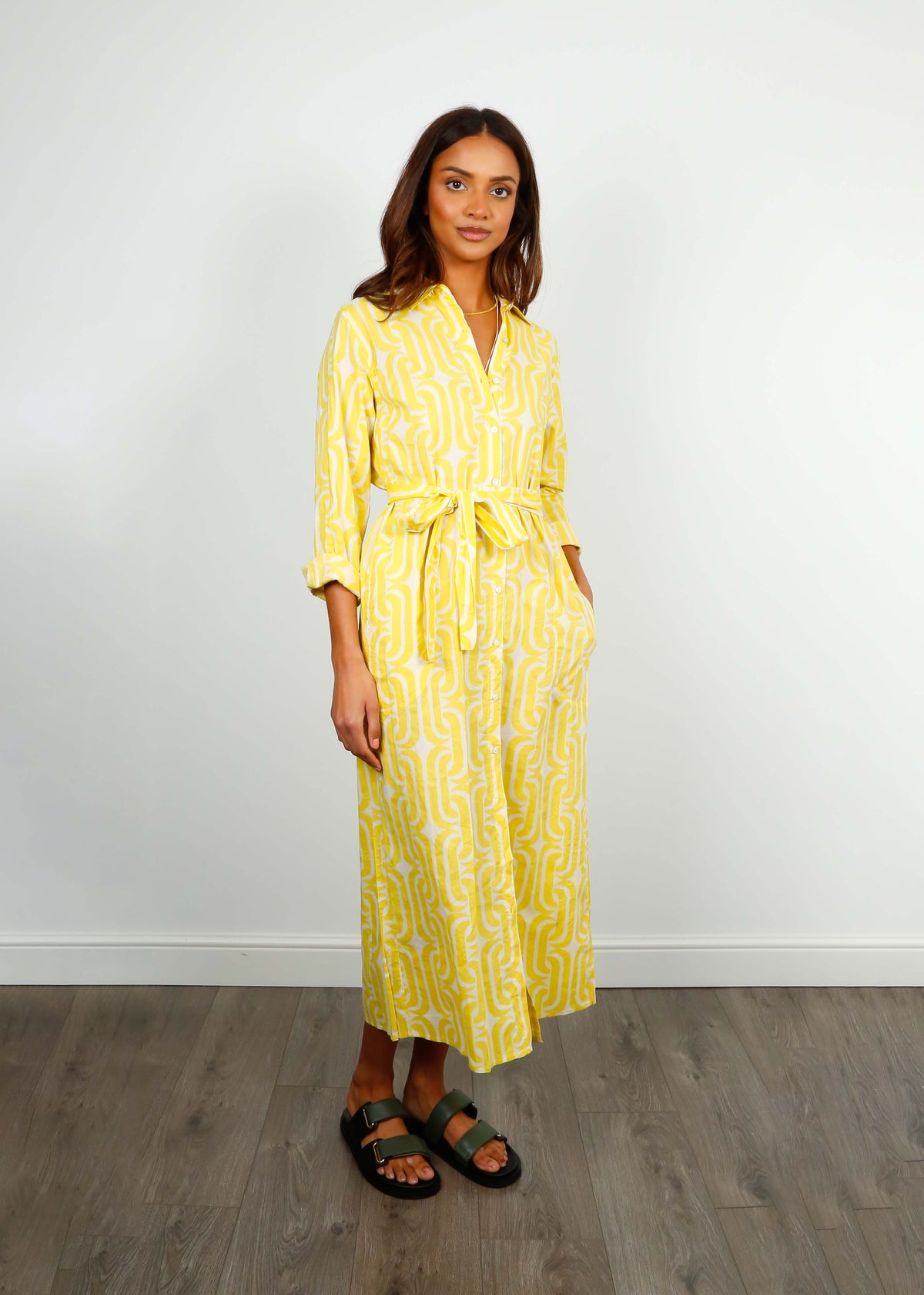 V Susan Dress in Lemon