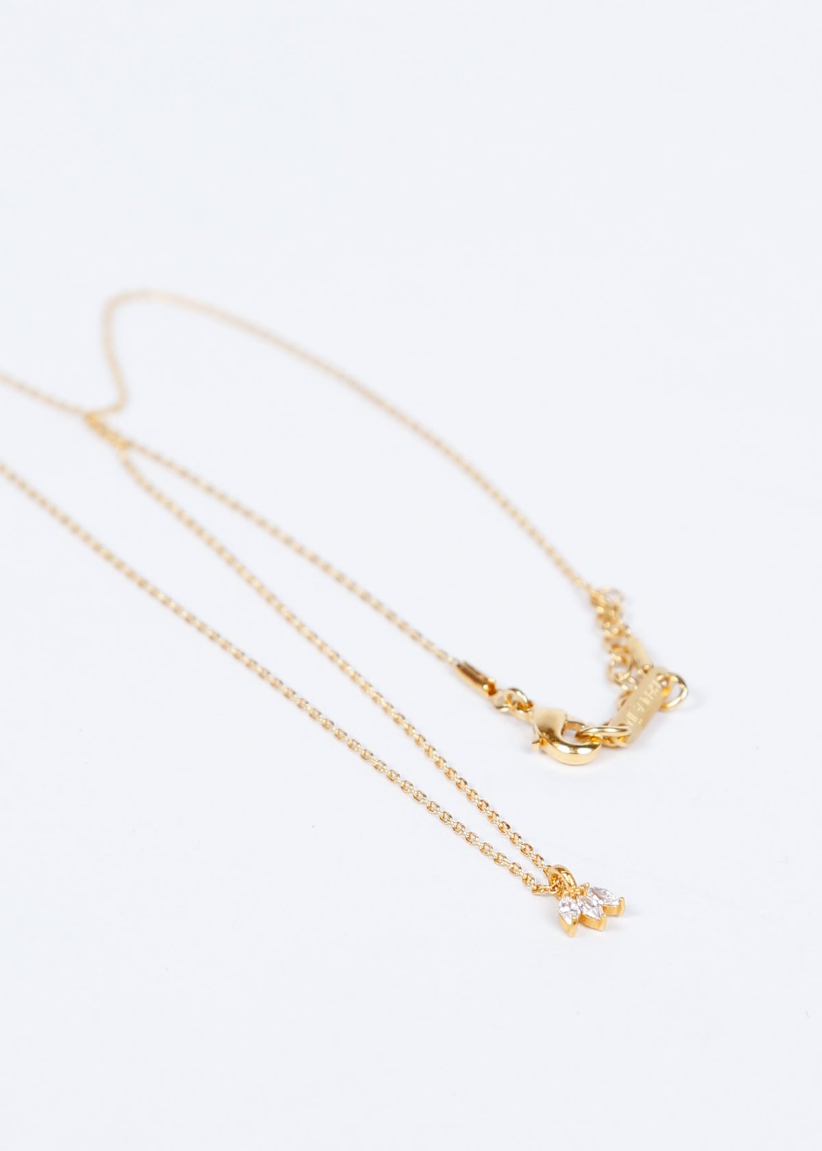 HANKA Stay Lotus Necklace