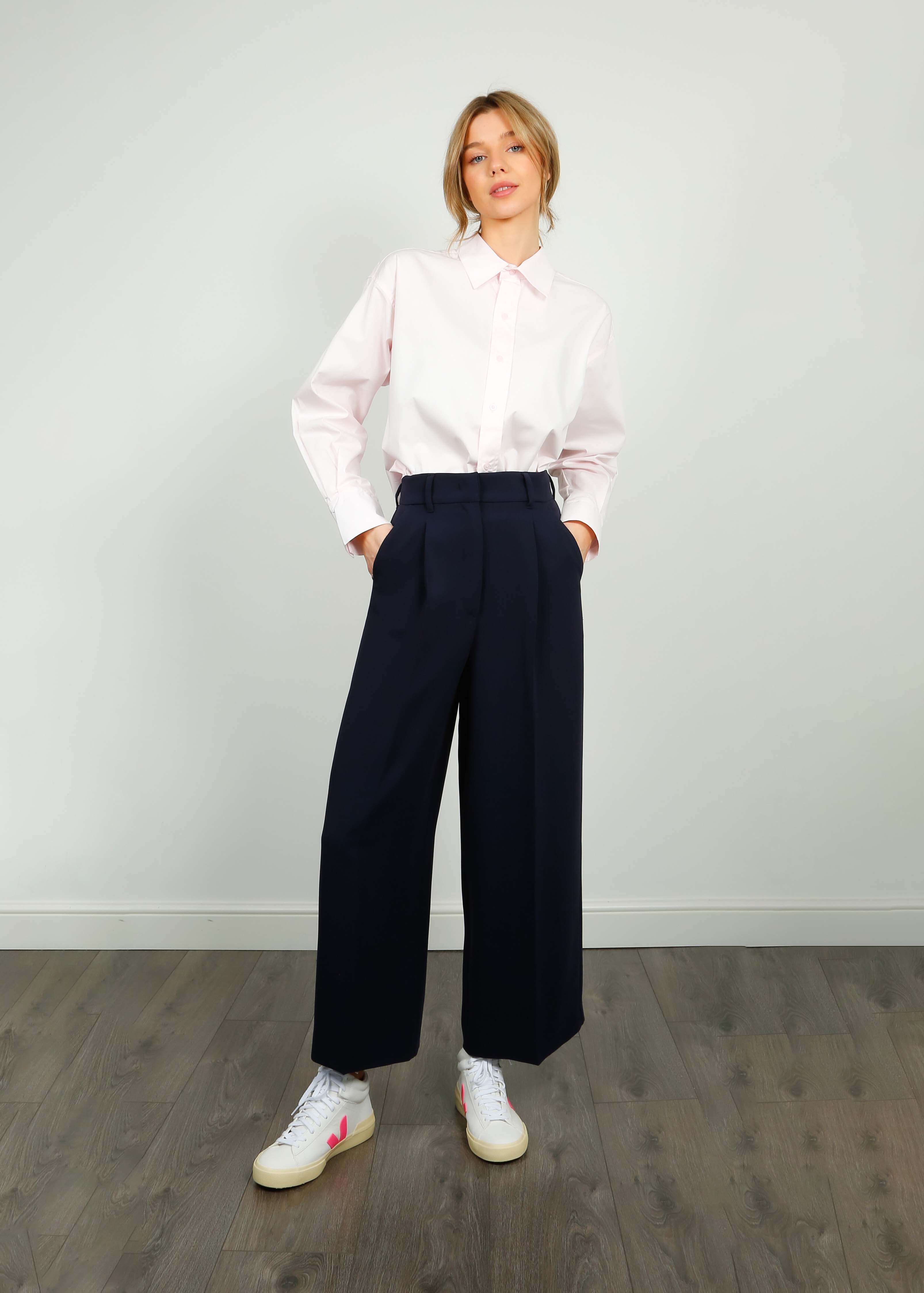 MM Uta Trousers in Navy