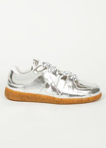 You added <b><u>GANNI S2057 Sporty Retro Sneaker in Silver</u></b> to your cart.