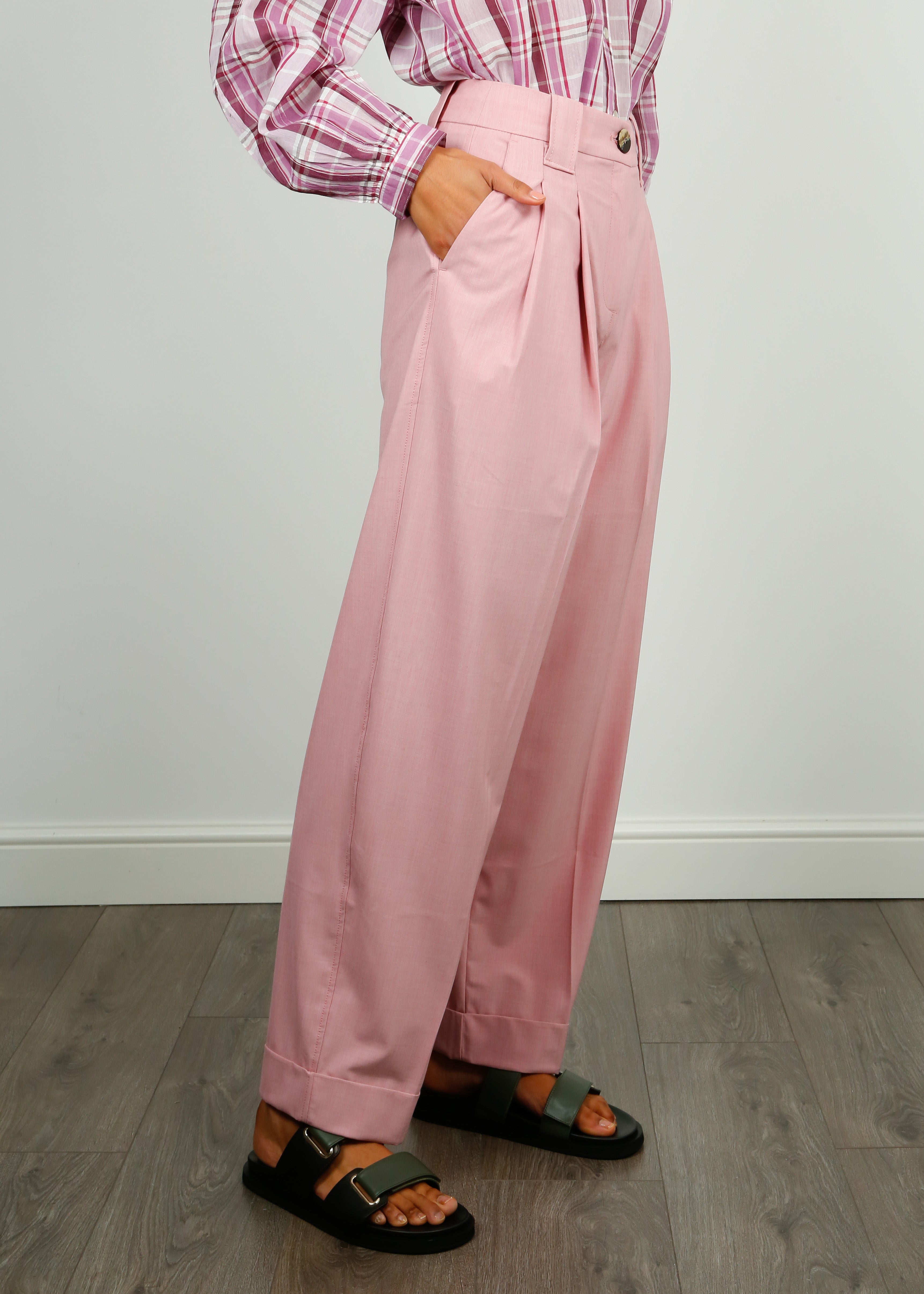 GANNI F7753 Drapey Loose Pleat Pants in Pink Tuelle